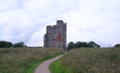 Замок Доннингтон (Англия)