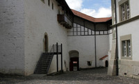 Замок Лаупен (Швейцария) 8